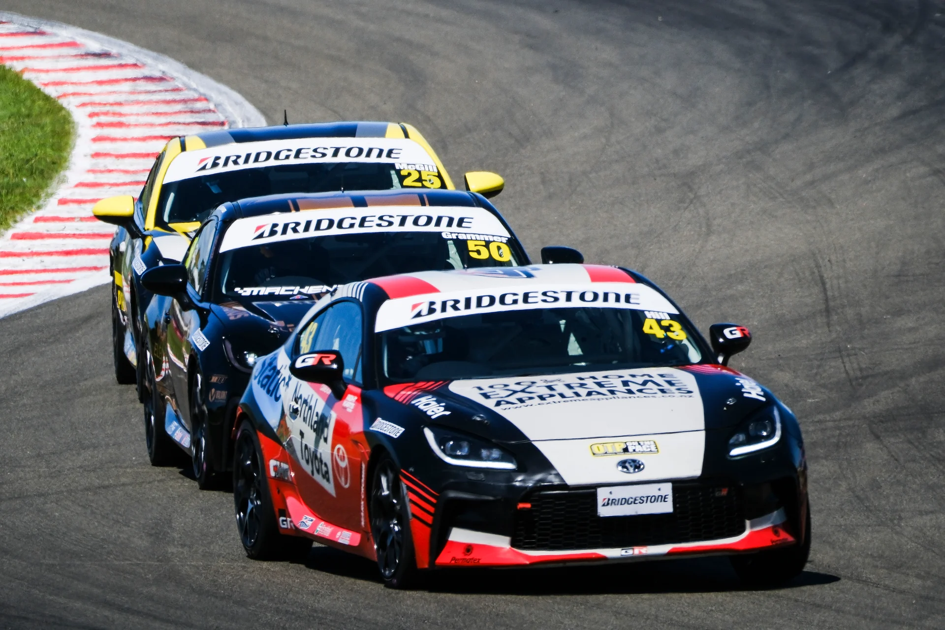 Number 43 GR86 racing door to door